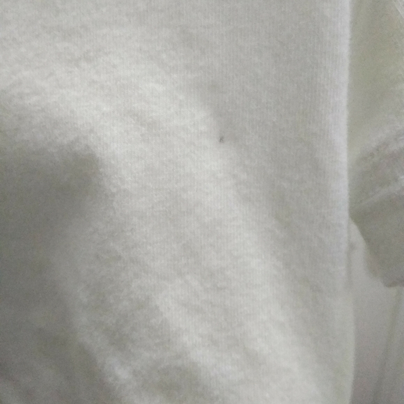 Aritzia TNA white cropped shirt - Picture 3 of 4